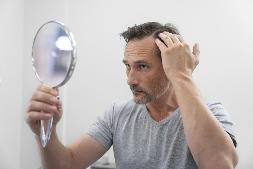 Methods to prevent dry hair in men